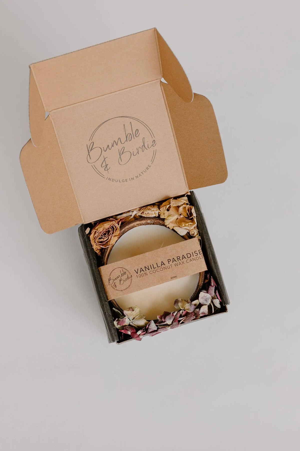 The Coconut Sanctuary – Shell Candle Collection