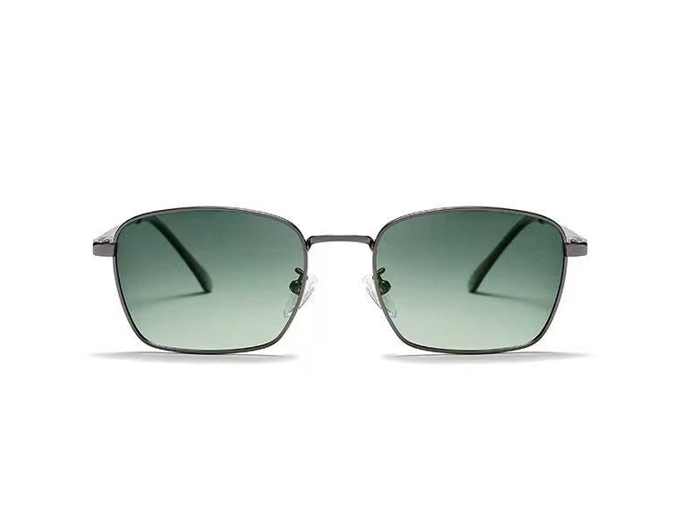 URBA VISTA Logan sunglasses with a gun metal square frame and gradient green lenses, front view